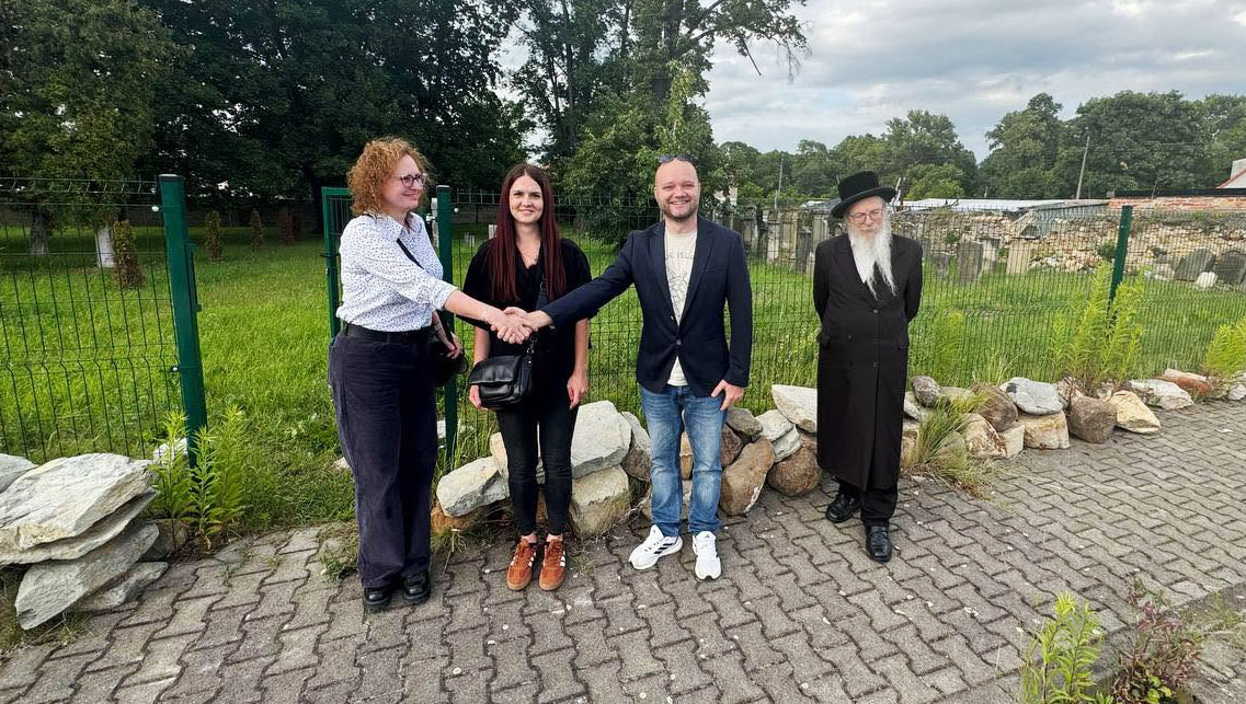 ESJF has begun preparations for the restoration of the fences around the Jewish cemeteries in Jawor and Bircza, Poland