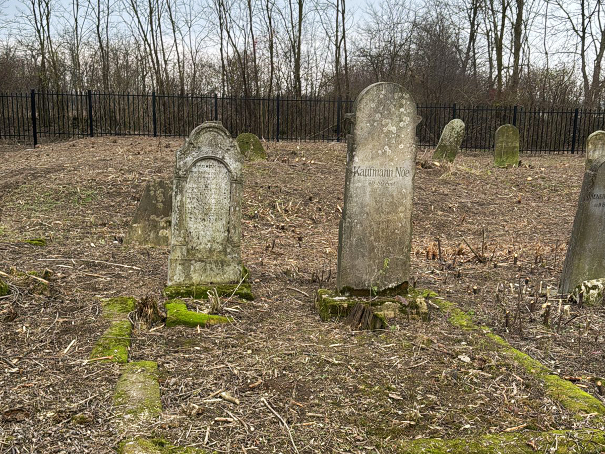 Boghis-Jewish-Cemetery-6