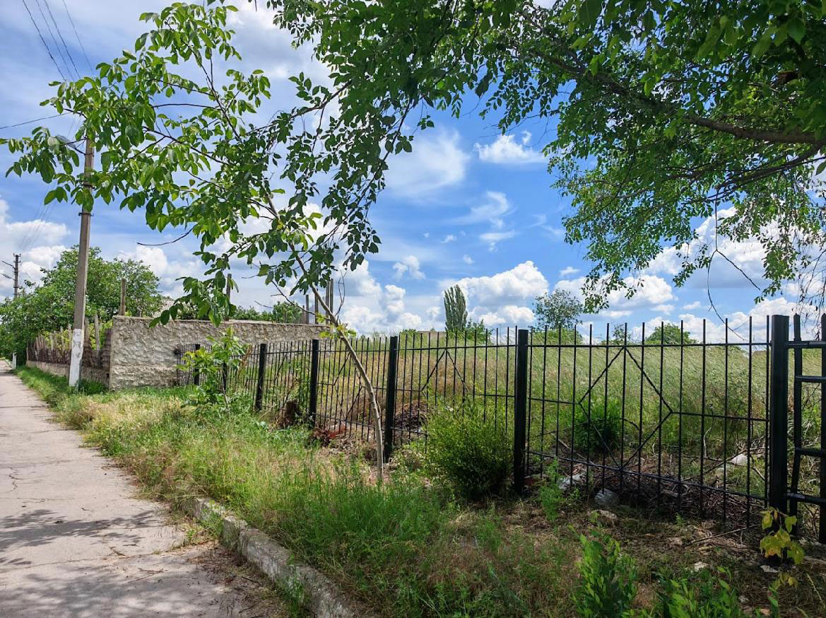 Dubasari-New-Jewish-Cemetery-fenced-esjf-2