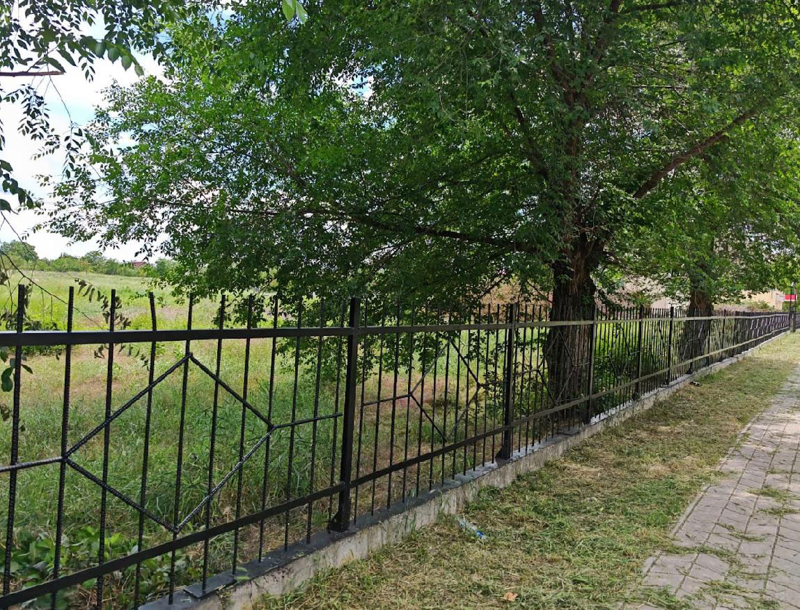 Dubasari-New-Jewish-Cemetery-fenced-esjf-3