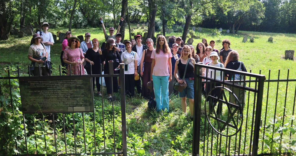 ESJF three-day field camp on Jewish cemetery research and preservation Stones of Remembrance has come to an end