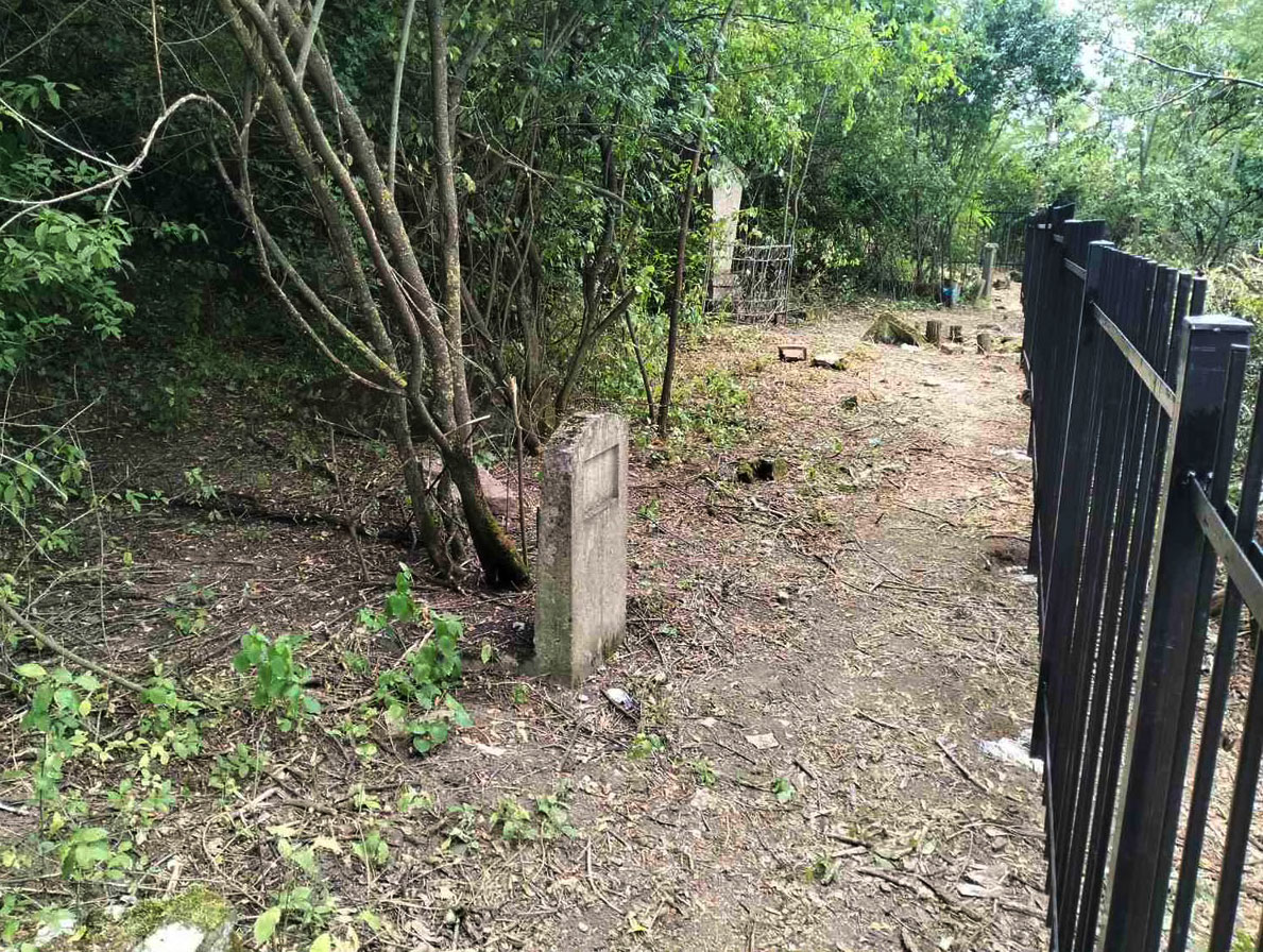 Orynyn-New-Jewish-Cemetery-fenced-esjf-4