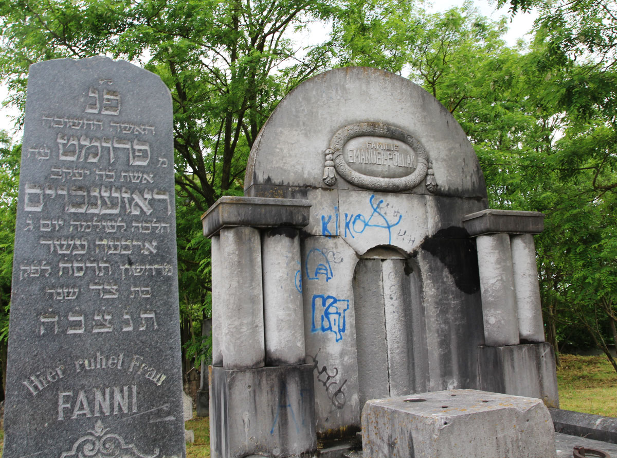 Sastin-Straze-Jewish-Cemetery-7