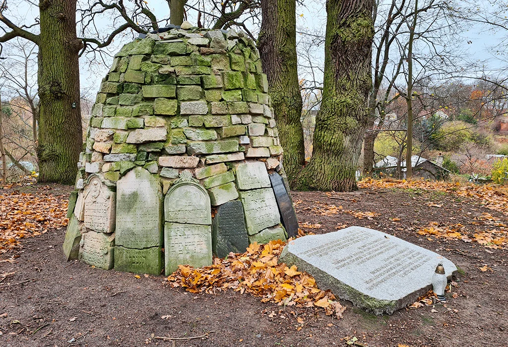 Złotów Jewish Cemetery Złotów Jewish Cemetery